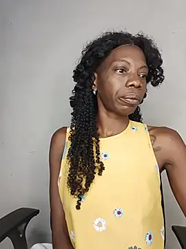 Chat XXX ao vivo de nzanizy