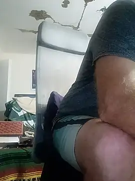 ColdVisitor Show in webcam