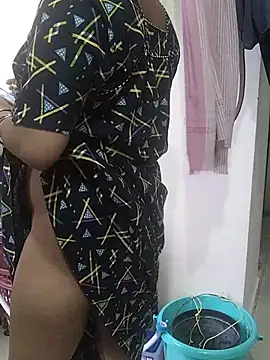 Sexynageena Adlı Modelin Web Kamerası Şovu