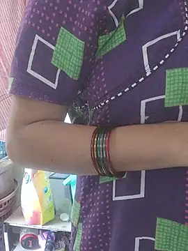 Sexynageena Adlı Modelin Web Kamerası Şovu