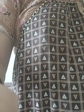 Sexynageena XXX чат на живо