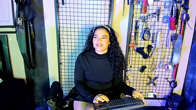 Twisted_Fantasy's Webcam Show
