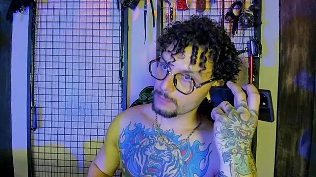 Twisted_Fantasy – webcam-show