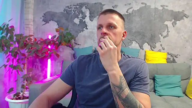 Вебкам-шоу VikingChrisss