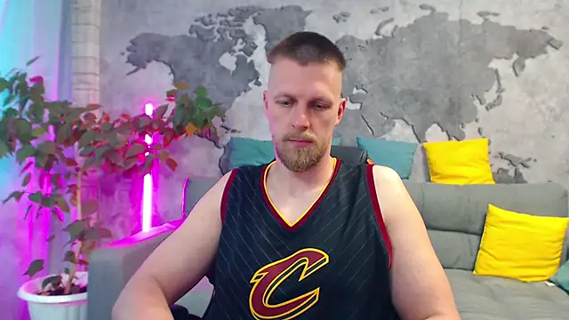 VikingChrisss Шоу с уебкамера