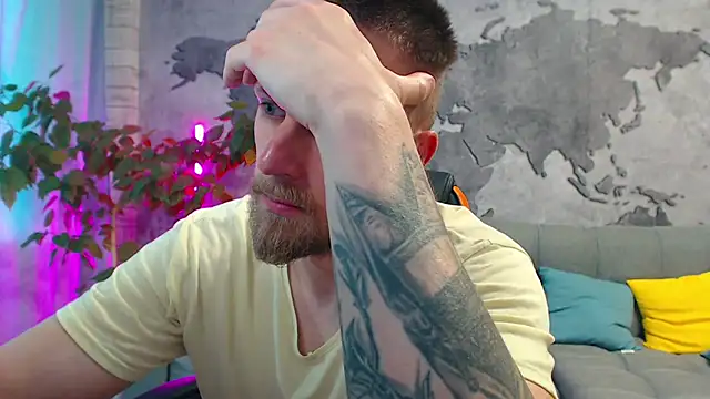 VikingChrisss Pertunjukan Webcam