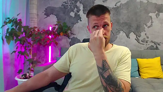 VikingChrisss Pertunjukan Webcam