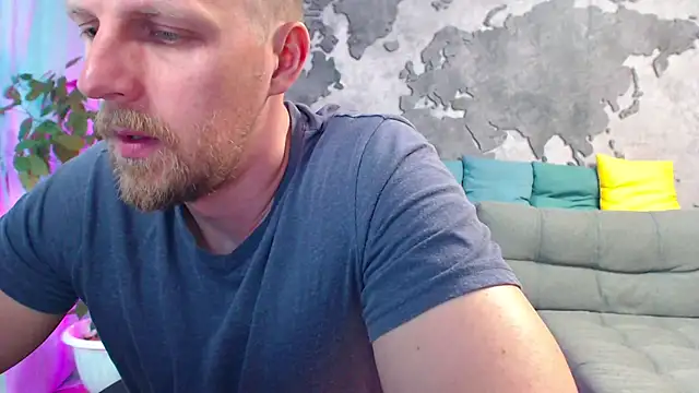 VikingChrisss Pertunjukan Webcam