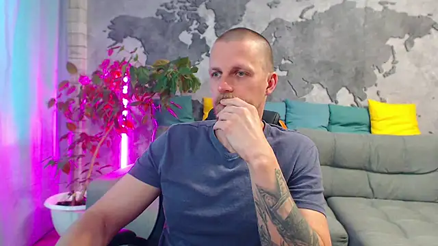 VikingChrisss Pertunjukan Webcam