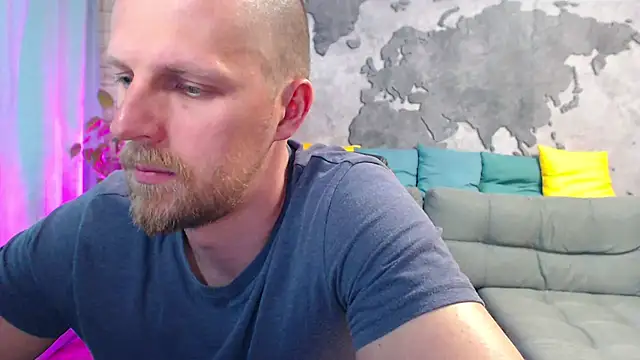VikingChrisss Pertunjukan Webcam