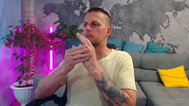 VikingChrisss Pertunjukan Webcam