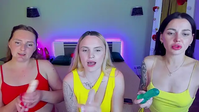Show modela MagicEyess na web-kameri