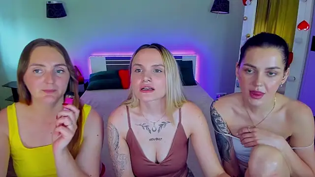 Show modela MagicEyess na web-kameri