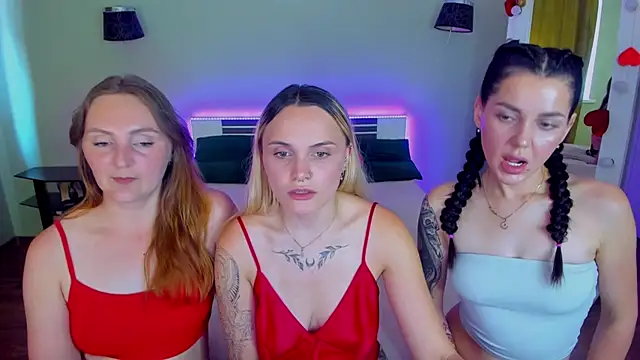 Show modela MagicEyess na web-kameri