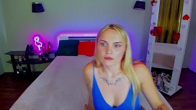 MagicEyess Adlı Modelin Canlı XXX Sohbeti