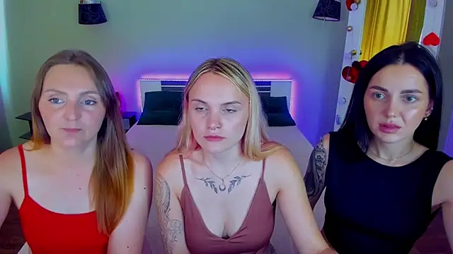 Show modela MagicEyess na web-kameri