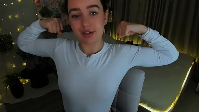 MiracleCurlyn Webbikameraesitys