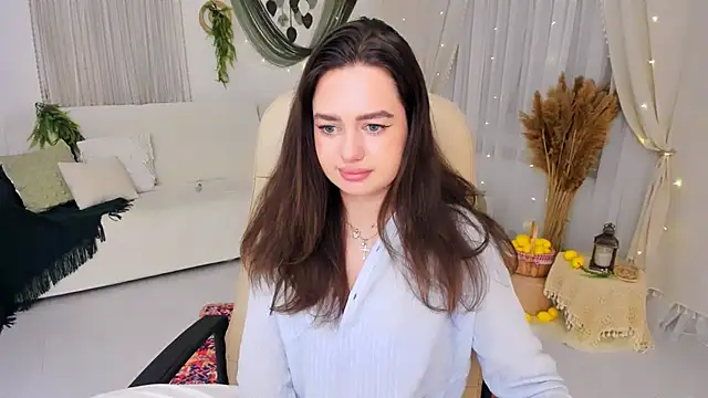 MiracleCurly – Naživo XXX chat