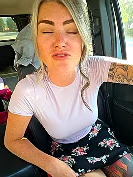 Lilmissvyx Webcamshow