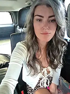 Lilmissvyx webkamerás műsora