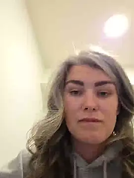 Lilmissvyx 网络视讯表演