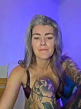 Lilmissvyx Show in webcam