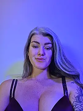 Lilmissvyx's Webcam Show