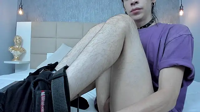Hecatee_77 Live XXX Chat
