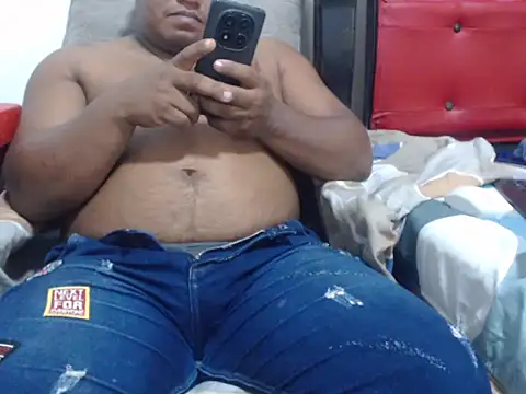 bull_blackponse Pertunjukan Webcam