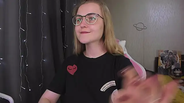 MissBrightShine's Live XXX Chat