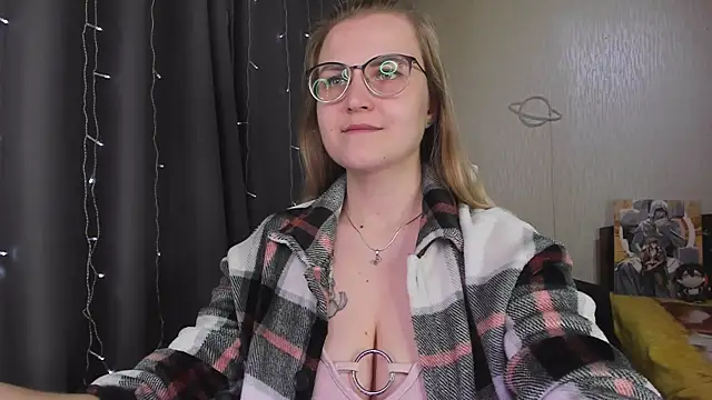 Chat XXX en directo de MissBrightShine