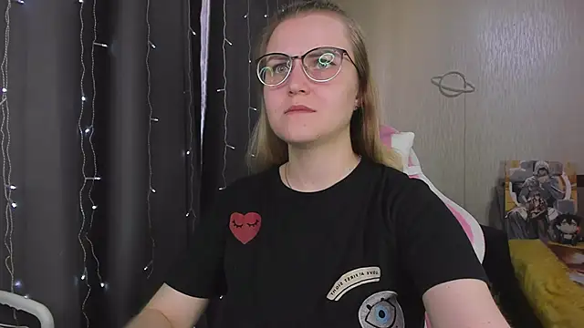 MissBrightShine's Live XXX Chat