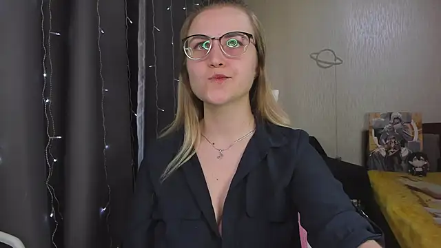 MissBrightShine's Live XXX Chat