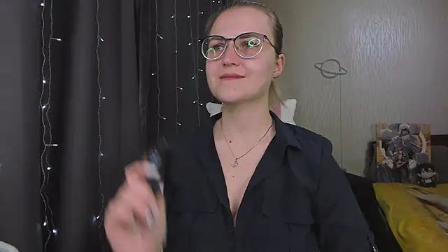 MissBrightShine: онлайн-секс-чат