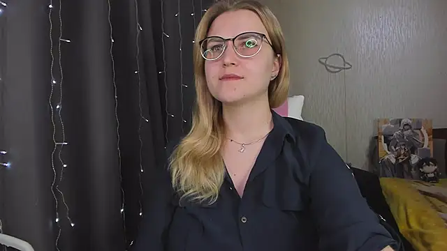 MissBrightShine's Live XXX Chat