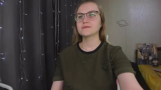 MissBrightShine's Live XXX Chat