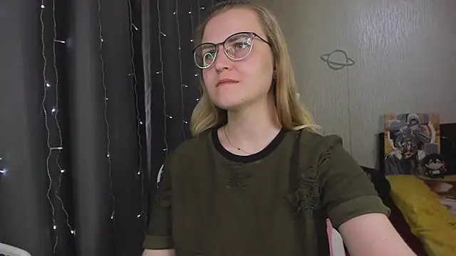 MissBrightShine's Live XXX Chat