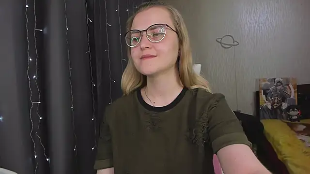 Chat +18 de MissBrightShine ao vivo
