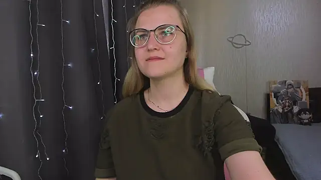 Chat +18 de MissBrightShine ao vivo