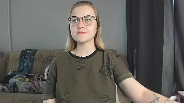 Živá chatovací místnost MissBrightShine