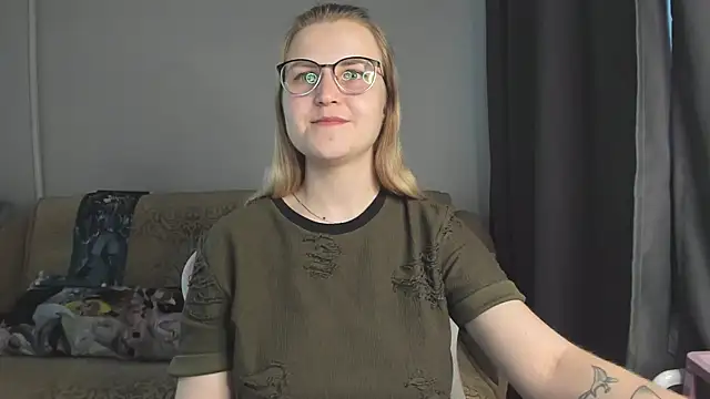 MissBrightShine Live XXX-Chat