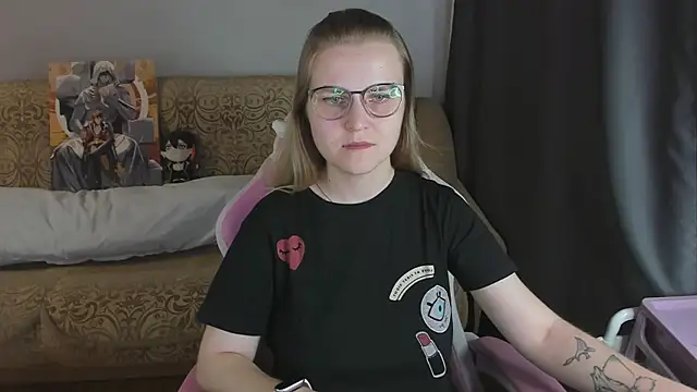 MissBrightShine's Live XXX Chat