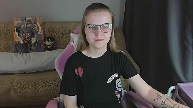 MissBrightShine live XXX chat