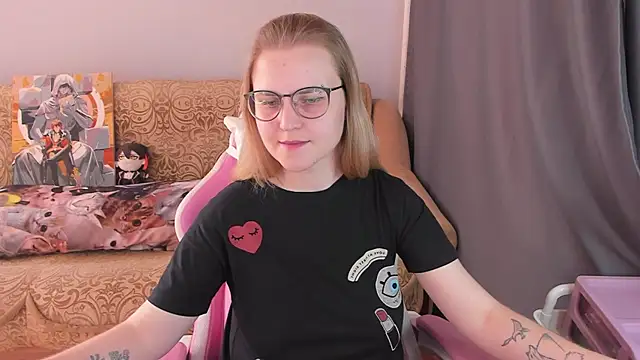MissBrightShine's Live XXX Chat