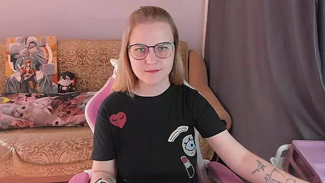 MissBrightShine: απευθείας συνομιλία ΧΧΧ