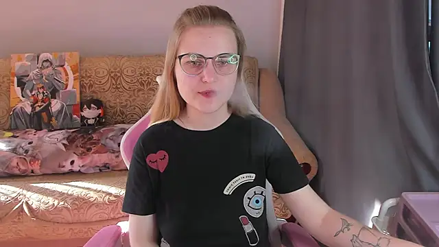 MissBrightShine's Live XXX Chat
