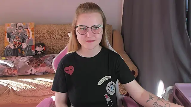 MissBrightShine's Live XXX Chat