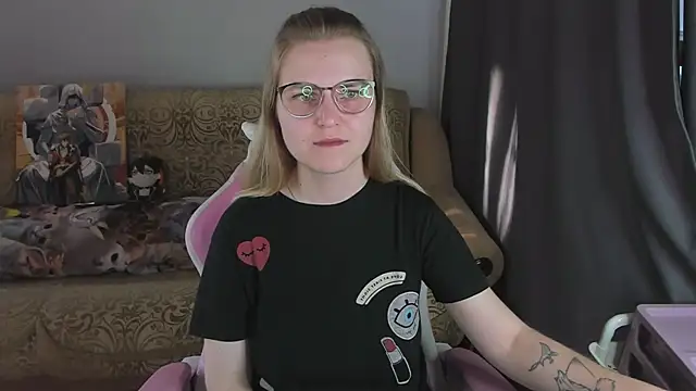 MissBrightShine's Live XXX Chat
