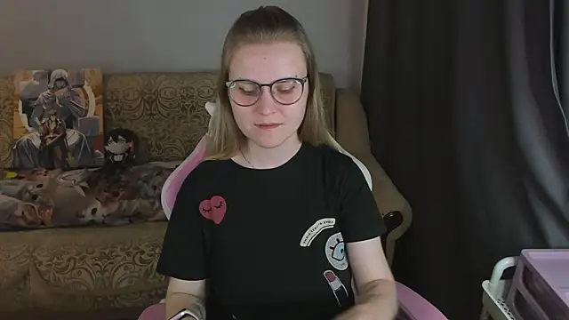 MissBrightShine's Live XXX Chat