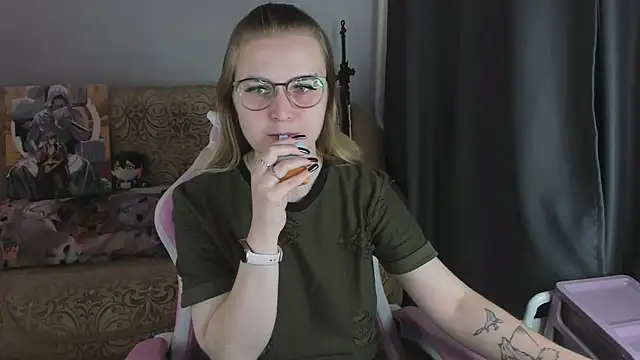 Živý XXX chat MissBrightShine